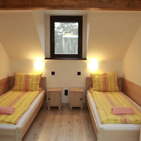 Lido 게스트하우스 Antonin (Ostrow Wielkopolski)